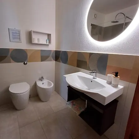 Joie De Vivre Vista Mare Con Piscina A Sfioro Per 6 Persone * Alghero