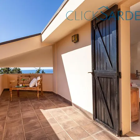 Joie De Vivre Vista Mare Con Piscina A Sfioro Per 6 Persone