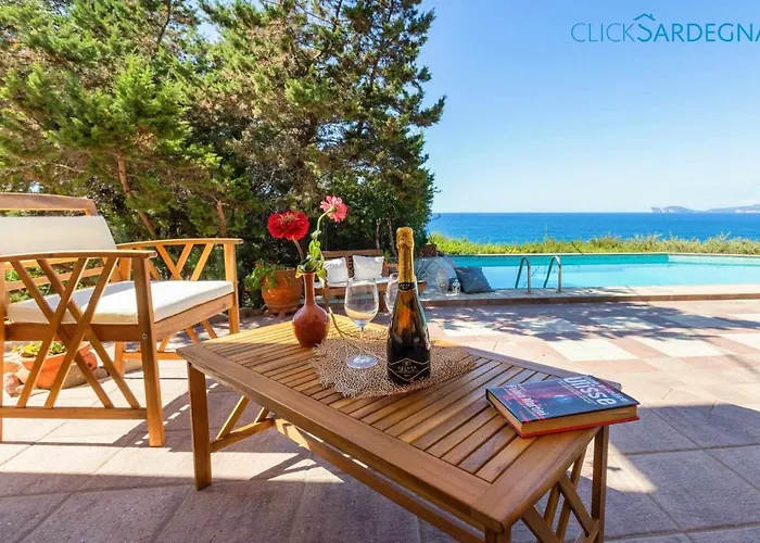 Villa Joie De Vivre Vista Mare Con Piscina A Sfioro Per 6 Persone *