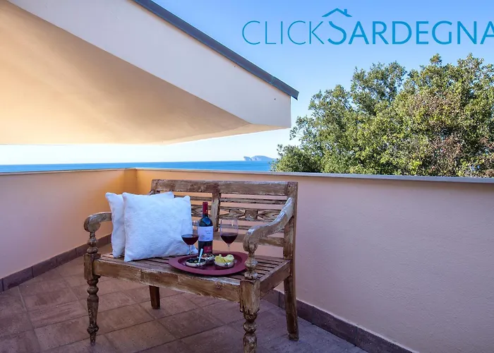 Joie De Vivre Vista Mare Con Piscina A Sfioro Per 6 Persone