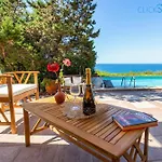 Joie De Vivre Vista Mare Con Piscina A Sfioro Per 6 Persone *