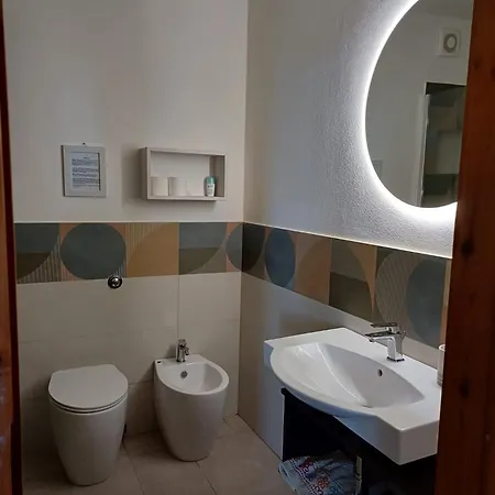 Joie De Vivre Vista Mare Con Piscina A Sfioro Per 6 Persone Alghero
