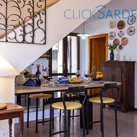Villa Joie De Vivre Vista Mare Con Piscina A Sfioro Per 6 Persone