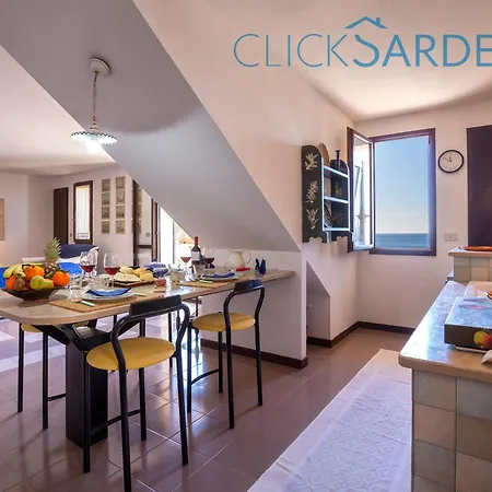 Villa Joie De Vivre Vista Mare Con Piscina A Sfioro Per 6 Persone Alghero