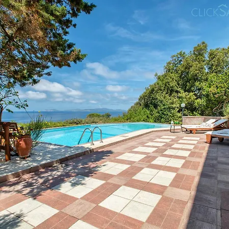 Joie De Vivre Vista Mare Con Piscina A Sfioro Per 6 Persone