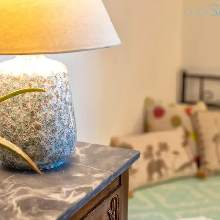 Joie De Vivre Vista Mare Con Piscina A Sfioro Per 6 Persone فيلة