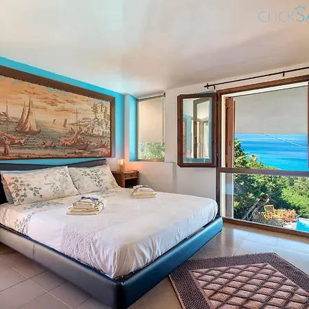 Villa Joie De Vivre Vista Mare Con Piscina A Sfioro Per 6 Persone