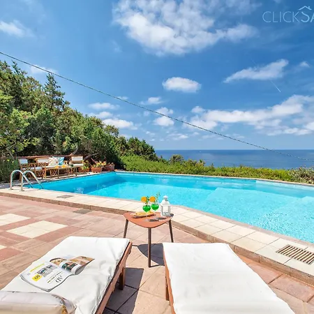 Villa Joie De Vivre Vista Mare Con Piscina A Sfioro Per 6 Persone