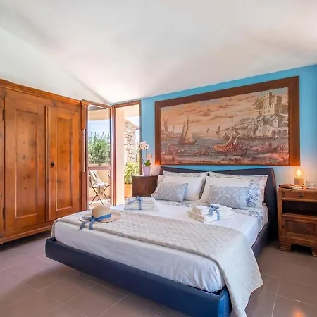 Joie De Vivre Vista Mare Con Piscina A Sfioro Per 6 Persone Villa
