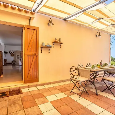 Joie De Vivre Vista Mare Con Piscina A Sfioro Per 6 Persone *