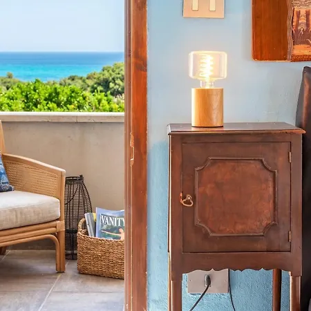 Villa Joie De Vivre Vista Mare Con Piscina A Sfioro Per 6 Persone Alghero