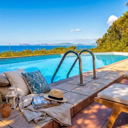 Villa Joie De Vivre Vista Mare Con Piscina A Sfioro Per 6 Persone *