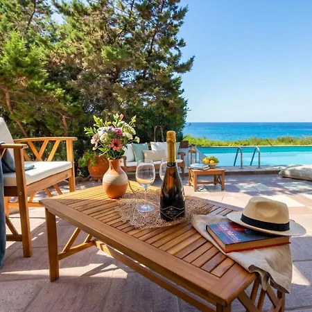 Joie De Vivre Vista Mare Con Piscina A Sfioro Per 6 Persone Alghero