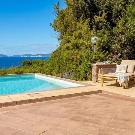 Joie De Vivre Vista Mare Con Piscina A Sfioro Per 6 Persone