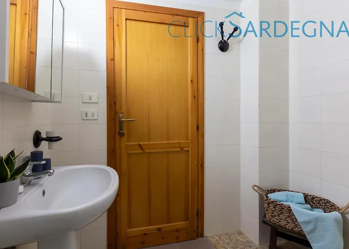 Joie De Vivre Vista Mare Con Piscina A Sfioro Per 6 Persone Вилла *